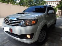 Selling White Toyota Fortuner 2014 Automatic Gasoline in Manila