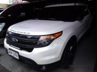 Sell White 2014 Ford Explorer Automatic Gasoline at 40195 km in Pasig