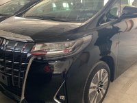 Selling Black Toyota Alphard 2019 in Manila