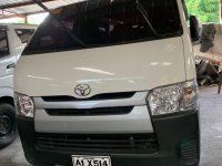 Selling White Toyota Hiace 2018 in Quezon City