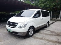 Selling Hyundai Starex 2010 in Quezon City