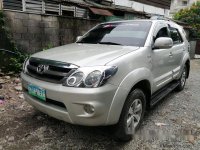 Selling Toyota Fortuner 2005 at 75000 km 