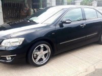 Selling Black Toyota Camry 2007 at 150000 km 