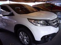 Selling White Honda Cr-V 2013 at 43080 km 