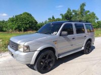Selling Silver Ford Everest 2005 Automatic Diesel 