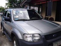 Selling Ford Escape 2004 Automatic Gasoline 