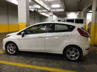 Selling White Ford Fiesta 2013 Automatic Gasoline 