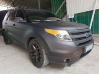 Selling Black Ford Explorer 2013 Automatic Gasoline at 50663 km