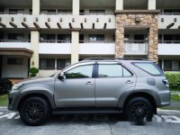 Sell Grey 2015 Toyota Fortuner at 70000 km