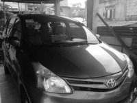 Grey Toyota Avanza 2015 at 36500 km for sale