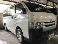 Sell White 2016 Toyota Hiace at 18569 km