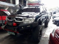 Selling Black Toyota Hilux 2009 at 78448 km 