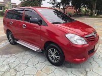 Red Toyota Innova 2010 Manual Diesel for sale