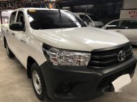 White Toyota Hilux 2019 for sale in Quezon City 