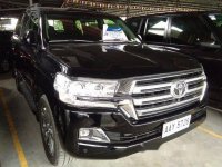 Sell Black 2015 Toyota Land Cruiser at 24622 km