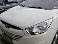 White Hyundai Tucson 2011 Automatic Gasoline for sale 