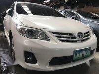 Sell Pearlwhite 2013 Toyota Corolla Altis in Quezon City 