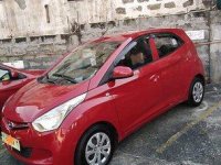 Red Hyundai Eon 2017 at 16000 km for sale