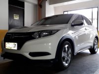 Selling White Honda Hr-V 2015 in Makati 
