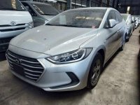 Selling Silver Hyundai Accent 2018 in Makati