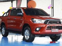 Orange Toyota Hilux 2018 at 4000 km for sale 