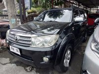 Black Toyota Fortuner 2009 for sale in Quezon City