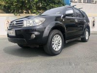 Black Toyota Fortuner 2010 Automatic Diesel for sale