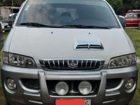 Selling Hyundai Starex 2001 Van in Malabon 