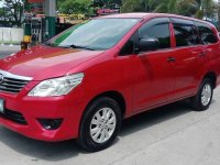 Red Toyota Innova 2013 at 83000 km for sale 