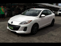 Mazda 3 2014 Sedan at 30136 km for sale