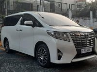 2016 Toyota Alphard for sale in Quezon City