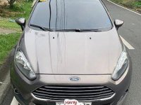 Selling Ford Fiesta 2015 Automatic Gasoline 