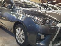 Grey Toyota Yaris 2016 at 14000 km for sale