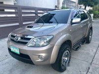 Selling Silver Toyota Fortuner 2007 at 85000 km