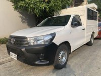 White Toyota Hilux 2017 for sale in Quezon City