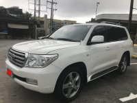 Sell Pearlwhite 2012 Toyota Land Cruiser in Manila