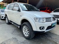 Pearl White Mitsubishi Montero Sport 2013 for sale in Manila