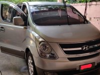 Sell 2009 Hyundai Starex in Parañaque