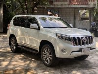 Sell Pearl White 2013 Toyota Land Cruiser in Valenzuela