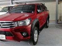 Selling Red Toyota Hilux 2017 in Makati