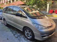 Selling Silver Toyota Previa 2005 in Pasig