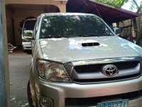 Sell Silver 2011 Toyota Hilux in Legazpi