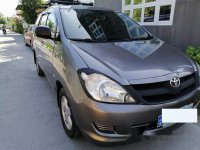 Selling Grey Toyota Innova 2007 in Manila