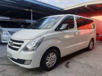 Sell White 2016 Hyundai Grand starex in Manila