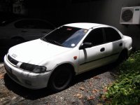 White Bmw 323 1997 for sale in Automatic