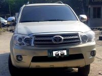 Selling Silver Toyota Fortuner 2006 in Makati