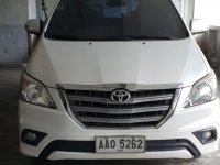 White Toyota Innova 2014 for sale in Manual