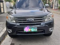 Black Ford Everest 2013 for sale in Automatic
