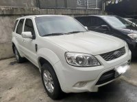 White Ford Escape 2012 for sale in Rizal