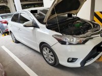 Pearl White Toyota Vios 2015 for sale in Automatic